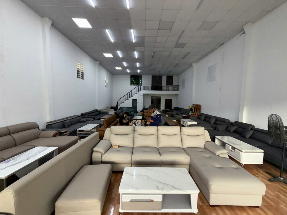Cửa hàng bán nội thất ghế sofa tại ql1k dĩ an